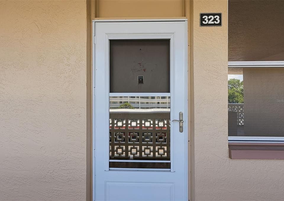1st image of 4915 BAY STREET NE #323