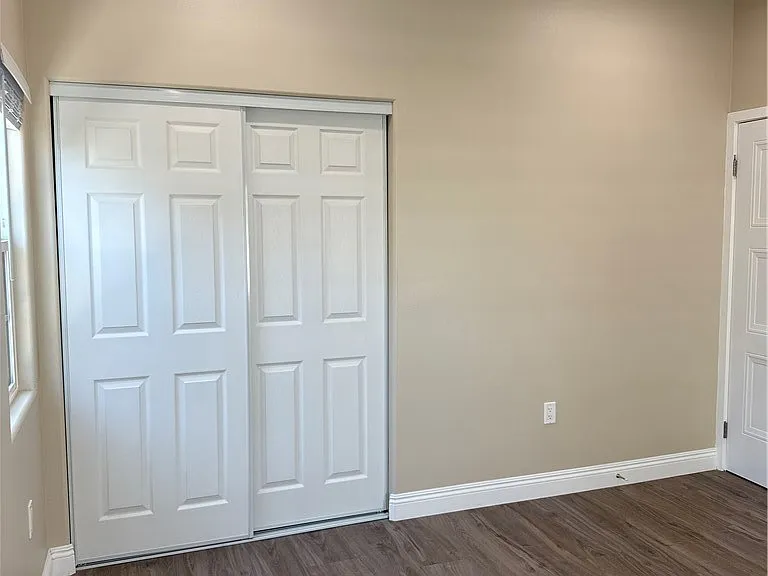 5272 Barcelona Cir — Photo 9