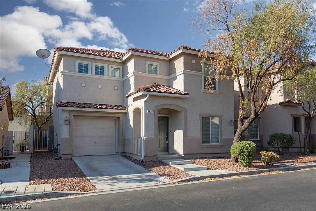 3 bed, 2.5 bath, 1732 sqft, $1,850 — Photo 3