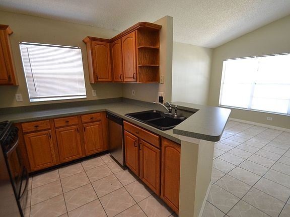 3rd image of 1436 Brookebridge Dr