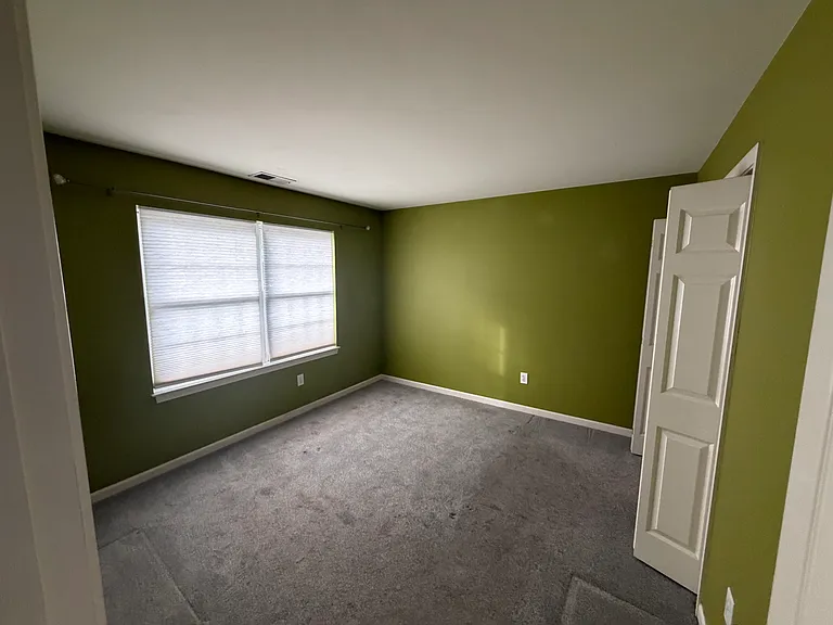 2 Sheridan St #402 — Photo 12