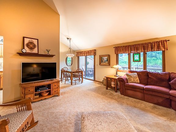 5th image of 7621 Cottonwood Ln