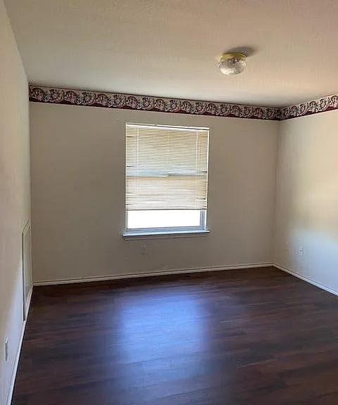810 N Creek Blvd — Photo 6