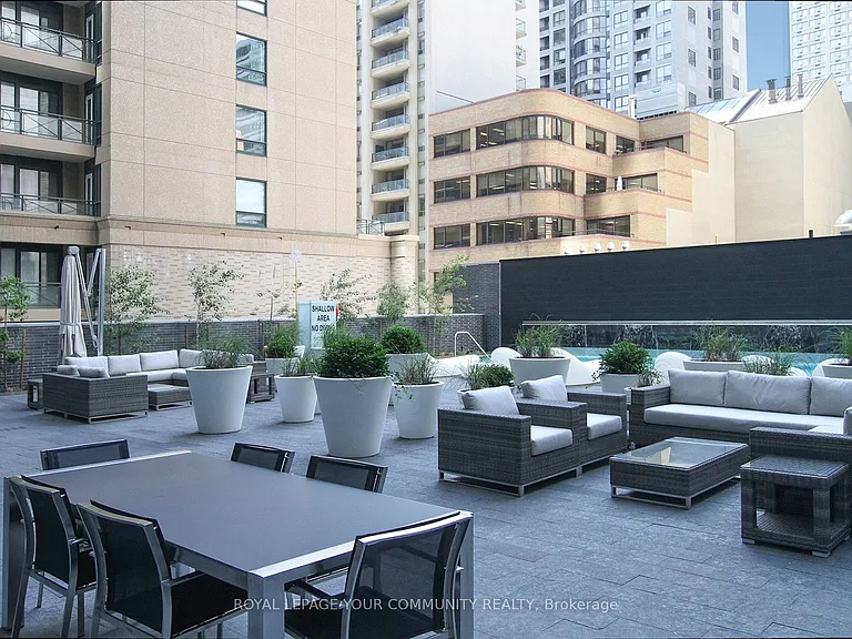 42 Charles St E #2610 — Photo 19