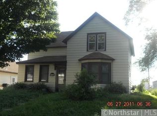 212 NE 2nd St, Buffalo Lake, MN 55314