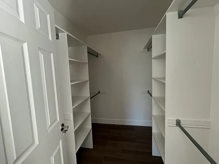 278 E 4840 N — Photo 32