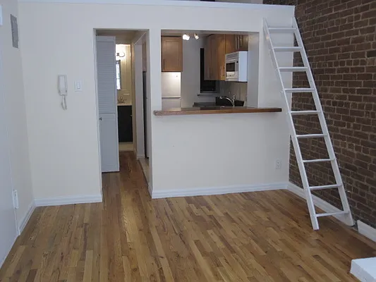 Rented by City & Suburban | media 20