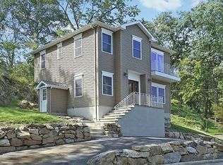41 Highland Ave, Bloomingdale, NJ 07403