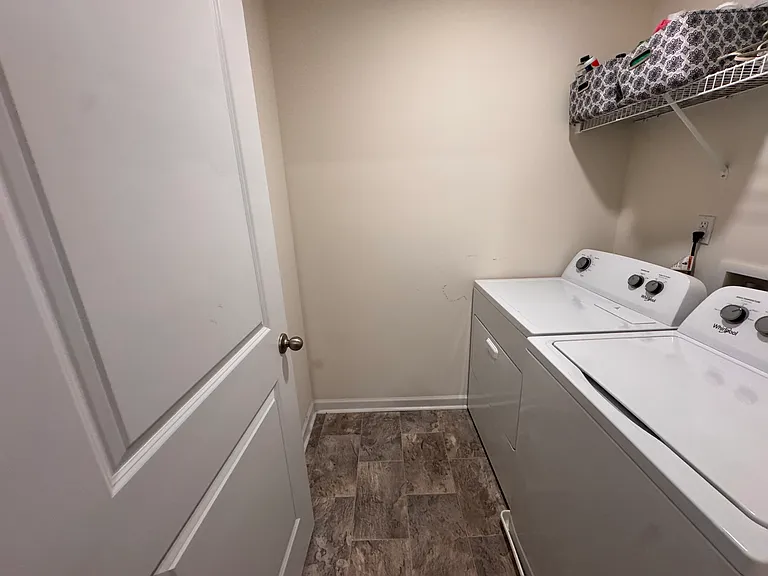 3308 Harmony Ct NE — Photo 18
