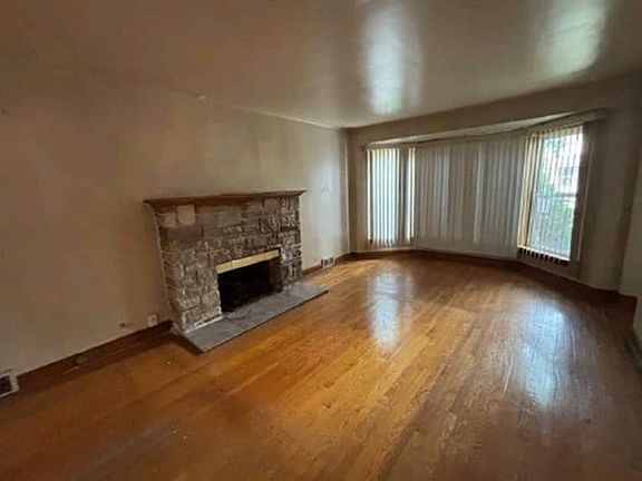 5th image of 11841 S Campbell Ave