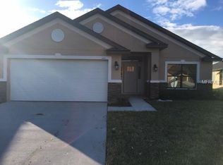 9205 52nd Ave E, Palmetto, FL 34221