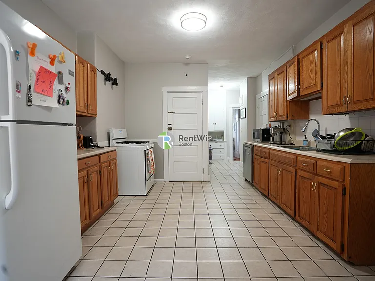 32 Claflin Rd #3 — Photo 6