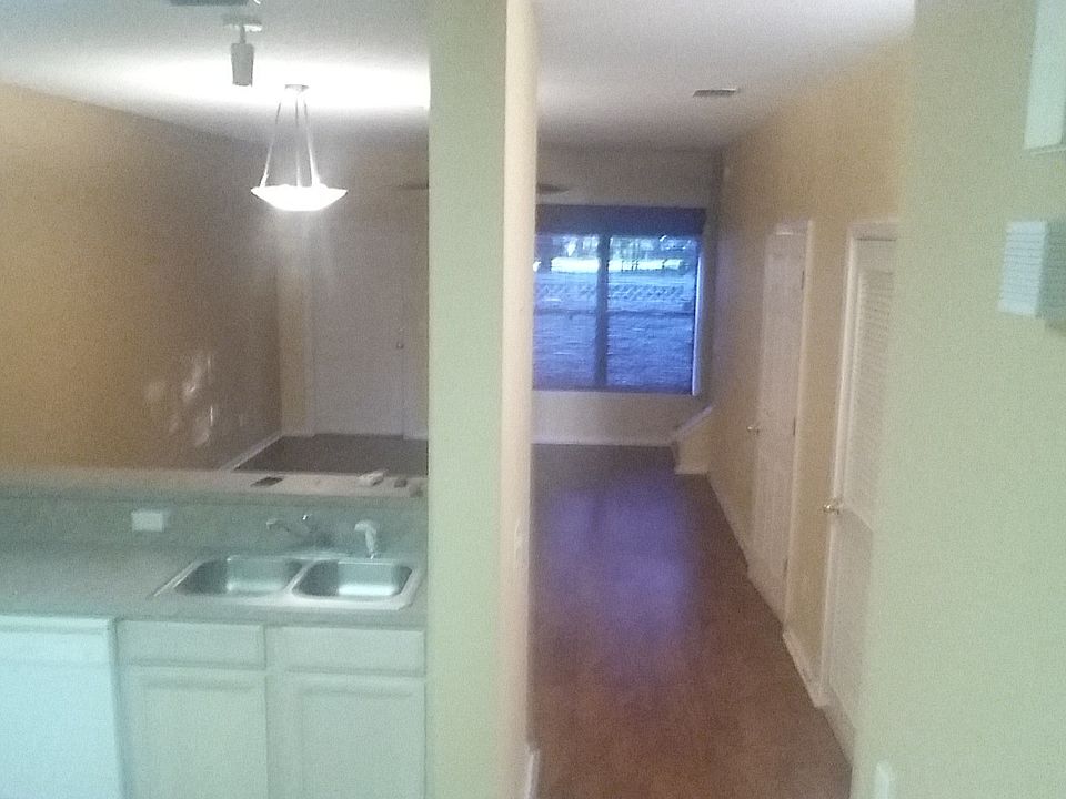 1st image of 389 Southern Branch Ln