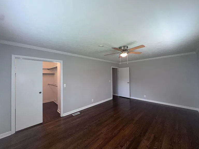 901 Pinedale Rd — Photo 14