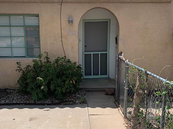 2nd image of 245 Solano Dr NE