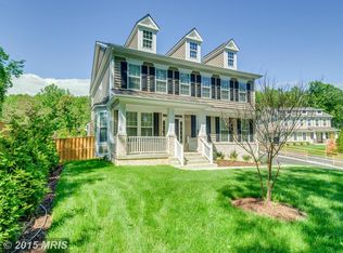 3988 Orange St, Triangle, VA 22172