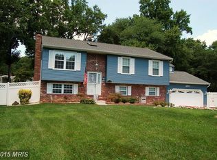 8340 Dock Rd, Pasadena, MD 21122