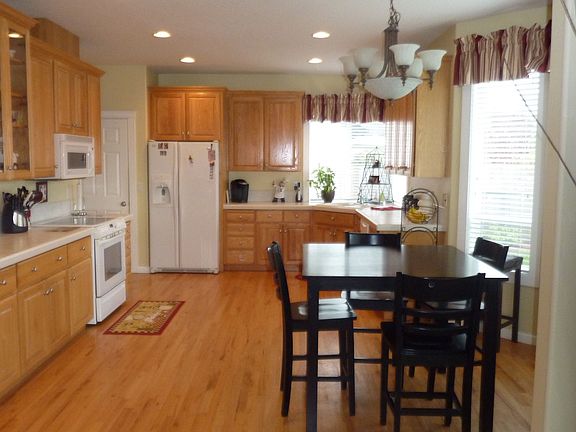 5th image of 2115 NW 146th St