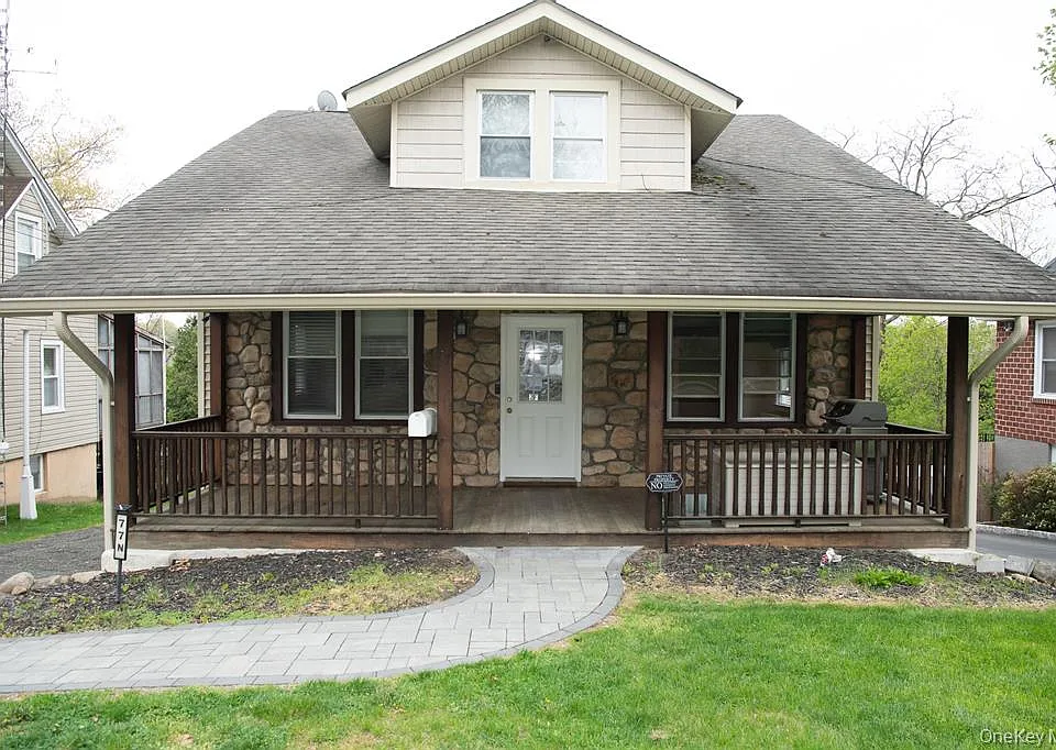77 N Main St #0
