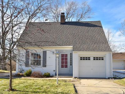 4043 North 110th STREET, Wauwatosa, WI, 53222