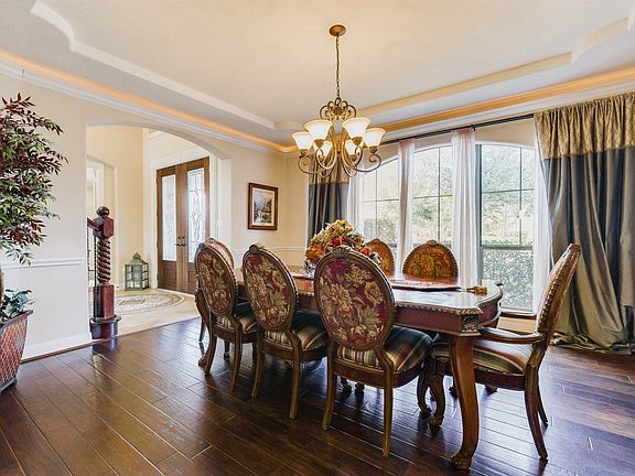 5th image of 18919 Cove Bend Ln