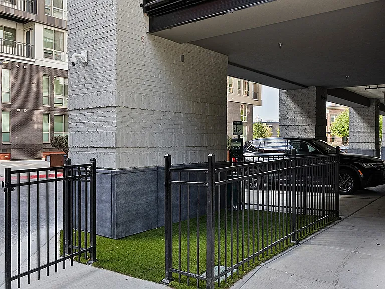 Pet Relief Area