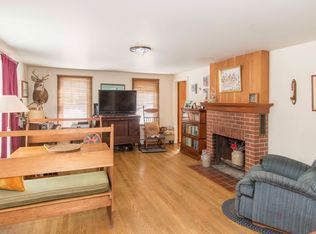 160 Edgehill Rd, Londonderry, VT 05148