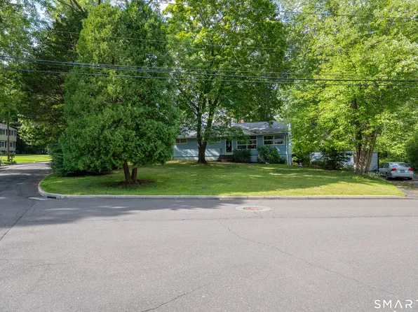 102 Glen Ridge Road, Fairfield, CT 06825