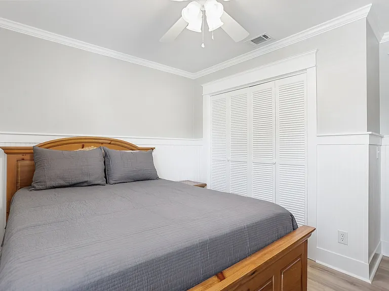 455 Mall Blvd #43 — Photo 37