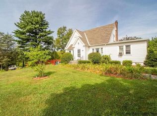 9 Sunset Dr, Kerhonkson, NY 12446