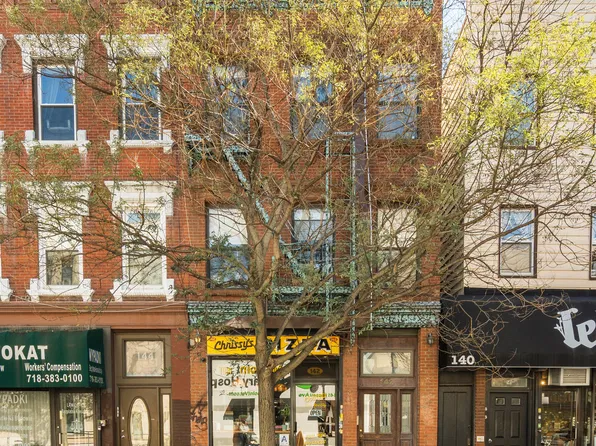 142 Nassau Avenue image 1 of 15
