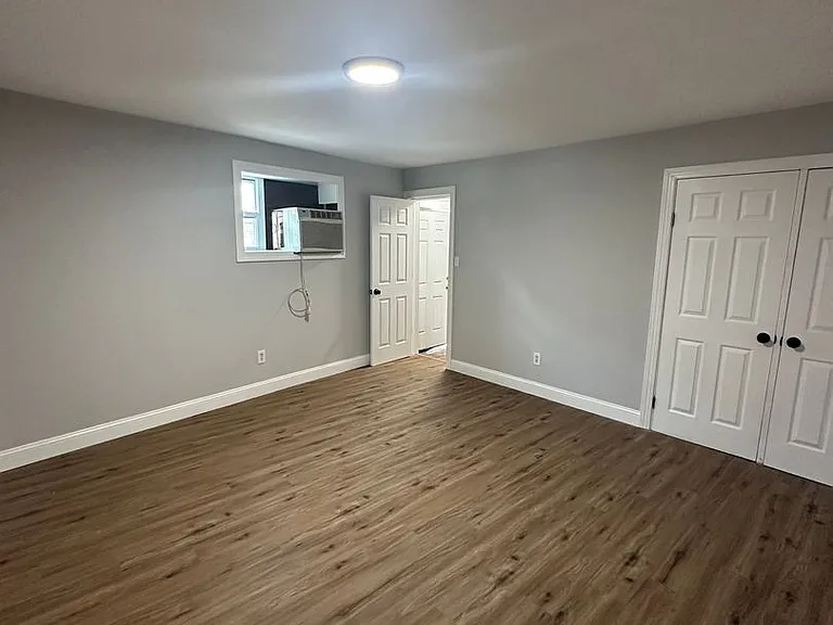 134 Macdade Blvd — Photo 2