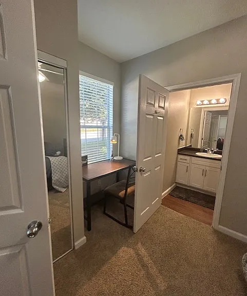 The Encore at Sam Houston - Student Living Priced Per Room — Photo 26