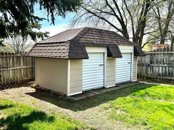 1321 Providence Rd, Wayne, NE 68787