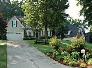 4745 Dartmoor Ln, Suwanee, GA 30024