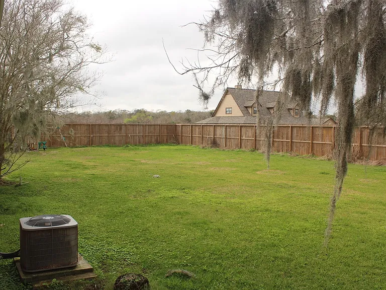 6377 County Road 659 — Photo 6