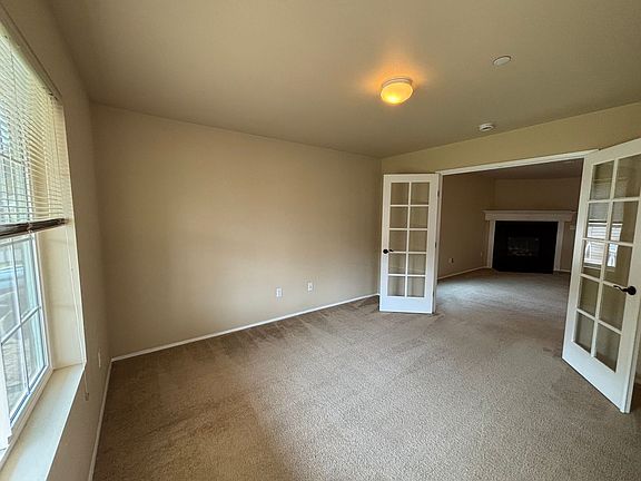 3rd image of 3210 Sheaser Way