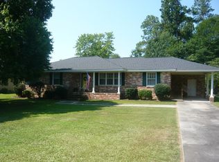 1561 Green Valley St, Orangeburg, SC 29115