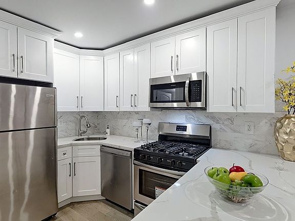 5th image of 264 Kosciuszko St #3