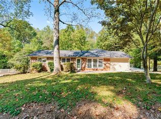 147 Short Ave, Cornelia, GA 30531