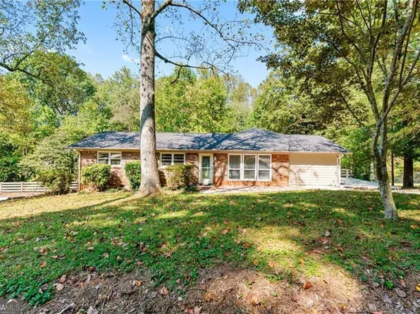 147 Short Ave, Cornelia, GA 30531