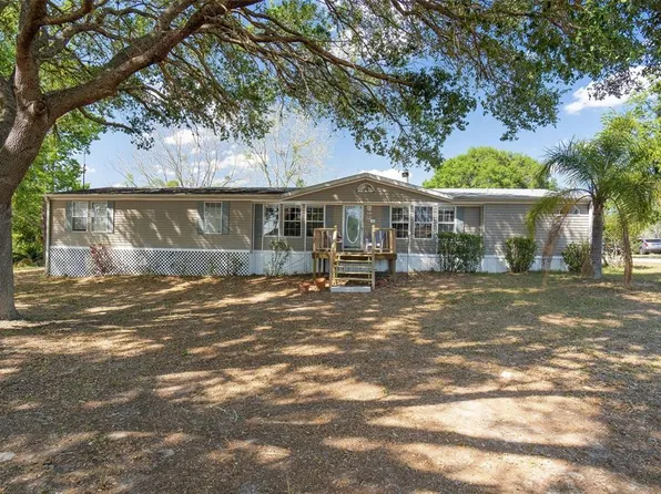 13875 SE 170th St, Weirsdale, FL 32195
