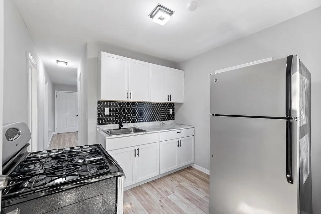 1 bed, 800 sqft, $900 — Photo 4
