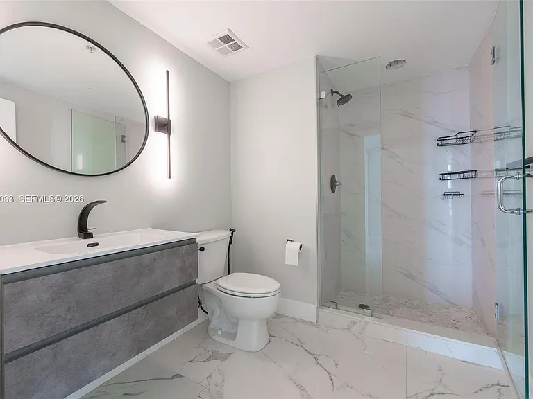 325 Biscayne Blvd #3326 — Photo 11