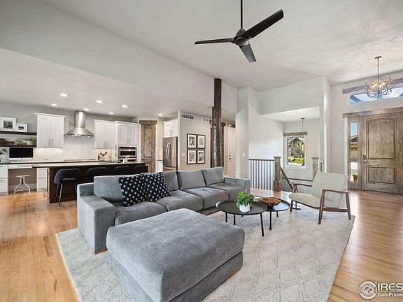5th image of 6747 Murano Ct