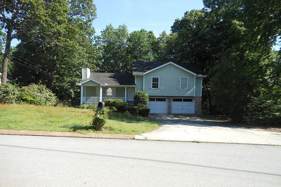 1st image of 4930 Hunter Village Dr