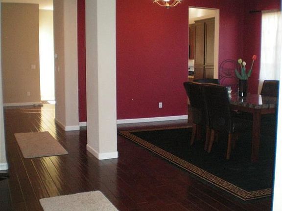 4th image of 1495 Highland Dr