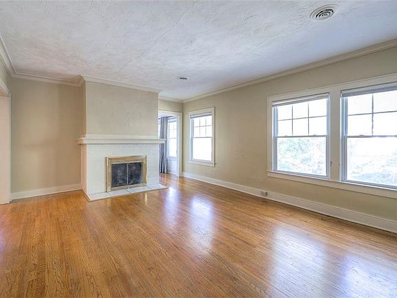 5th image of 4821-23 Jarboe St