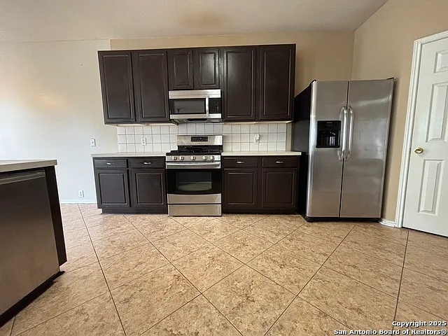 21511 Rio Comal — Photo 10