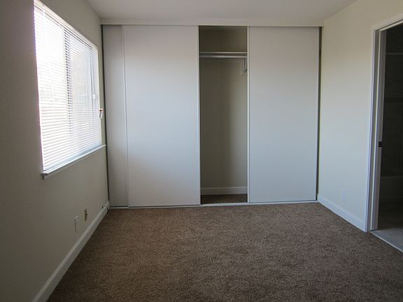 5th image of 838 Stonegate Dr